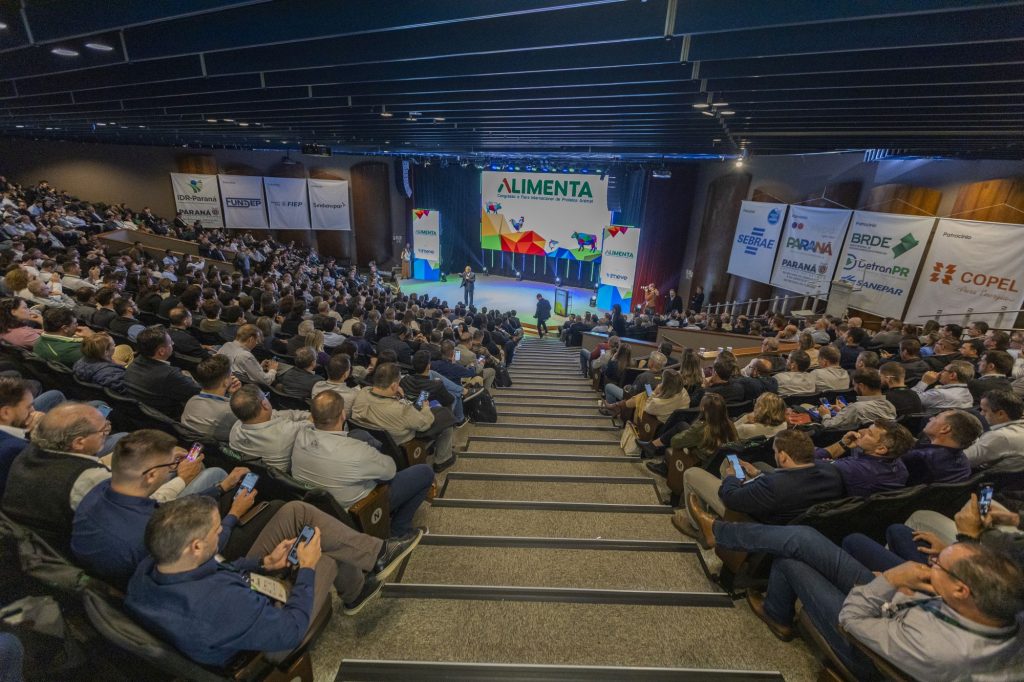 Conexão com líderes da avicultura marca presença da Aviagen América Latina no Alimenta 2025