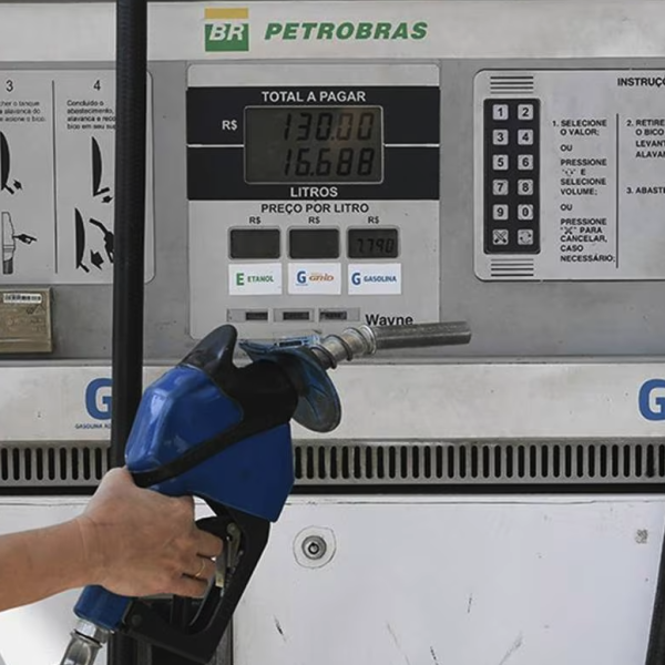 Golpe inovador em postos de combustível engana condutores com controle remoto