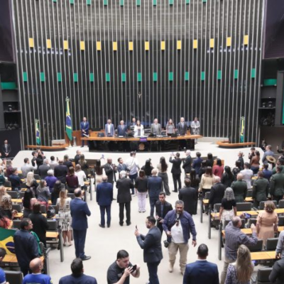 Câmara dos Deputados homenageia os 63 anos de Brasília