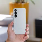 Qual é o preço justo para adquirir o Galaxy S25 em maio de 2026?