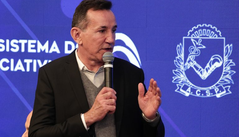 Descontinuação da jornada 6×1: relator do Simples Nacional propõe medidas de compensação para pequenas empresas